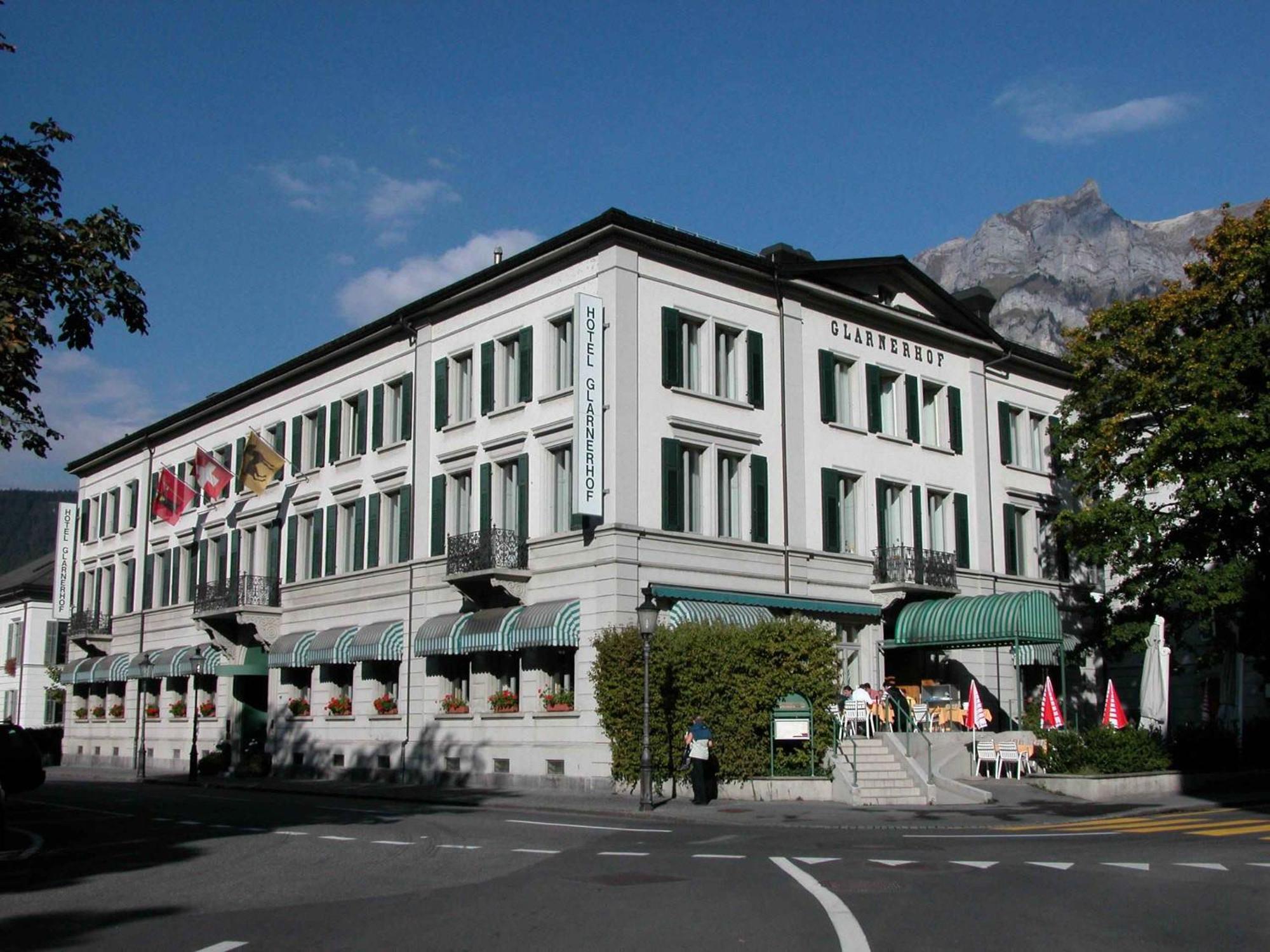Hotel Post Glarnerhof Glarus Esterno foto